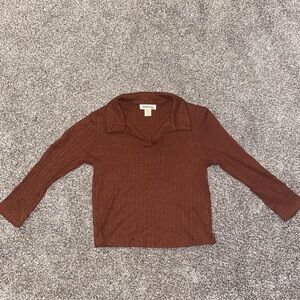 long sleeved collared top